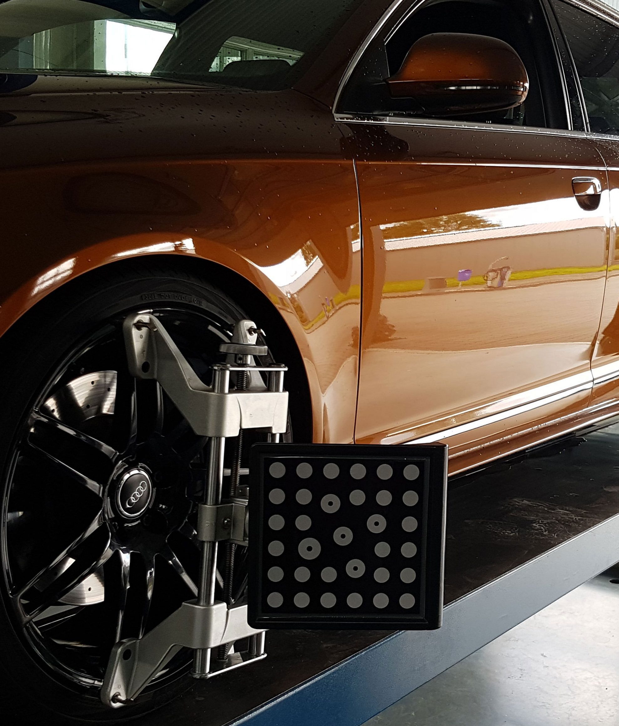 Kalibrierung der Assistenzsysteme nach einem Scheibenwechsel